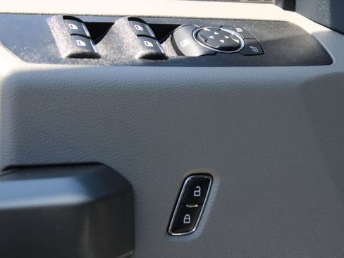 Used 2022 Ford F250 XLT w/ XLT Value Package AWD/4WD image 21