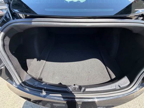Used 2018 Tesla Model 3 Long Range RWD image 22