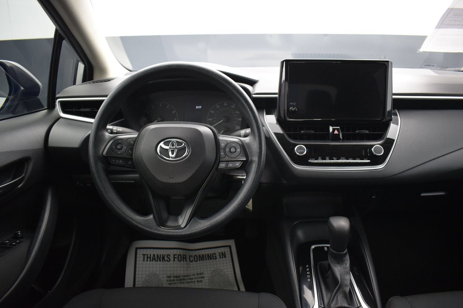 Used 2023 Toyota Corolla LE FWD image 14