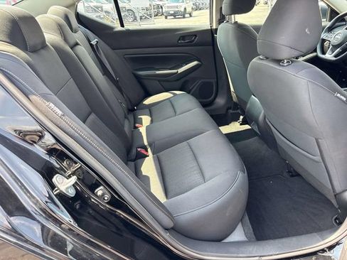 Used 2024 Nissan Altima 2.5 SV FWD image 19