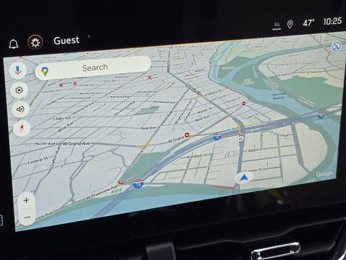 New 2026 Chevrolet Equinox ACTIV image 3