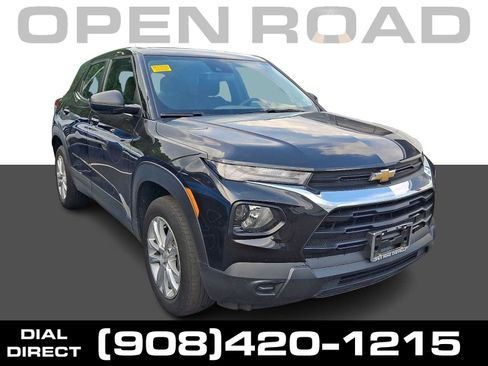 Used 2023 Chevrolet TrailBlazer LS AWD/4WD image 1