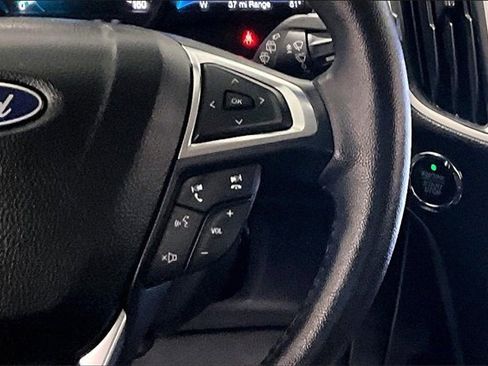 Used 2023 Ford Edge SEL image 12