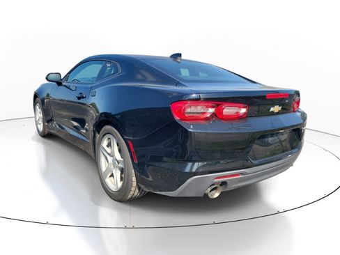Used 2023 Chevrolet Camaro LT image 6