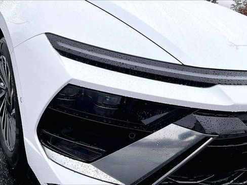 Used 2025 Hyundai Sonata Limited image 27