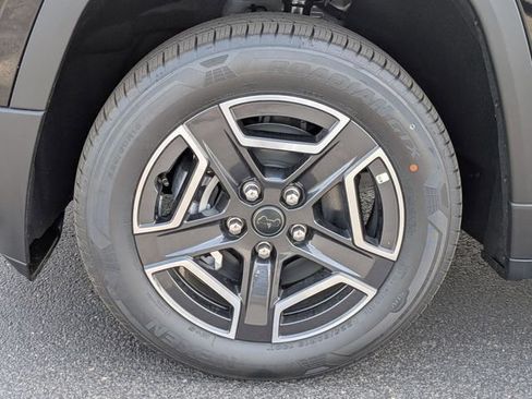 New 2026 Jeep Cherokee Laredo AWD/4WD image 13