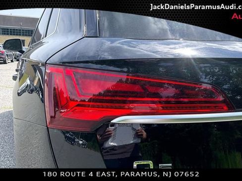 Certified 2023 Audi Q5 2.0T Premium w/ Convenience Package AWD/4WD image 22