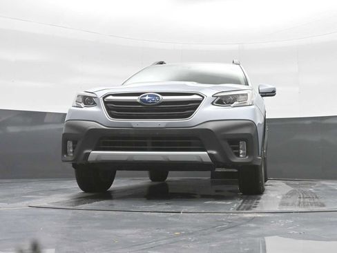 Used 2022 Subaru Outback Limited image 35