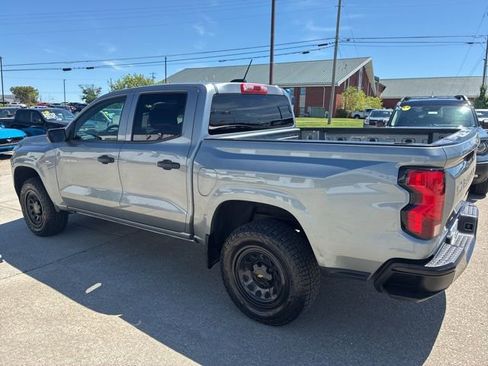Used 2023 Chevrolet Colorado W/T RWD image 5