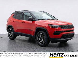 Used 2025 Jeep Compass Trailhawk video 1