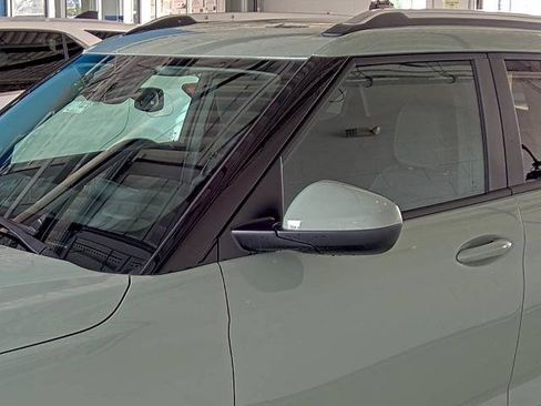 New 2026 Chevrolet TrailBlazer LT w/ Convenience Package image 8