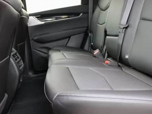 New 2025 Cadillac XT5 Premium Luxury image 23