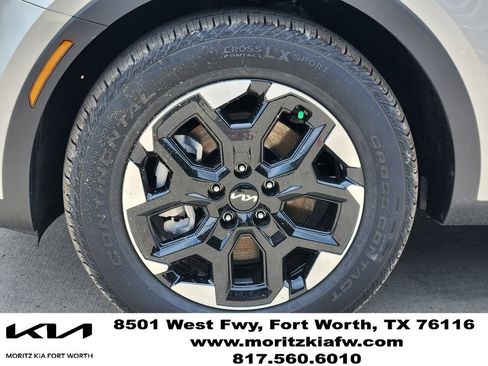 New 2026 Kia Sorento S w/ S Panoramic Sunroof Package FWD image 7