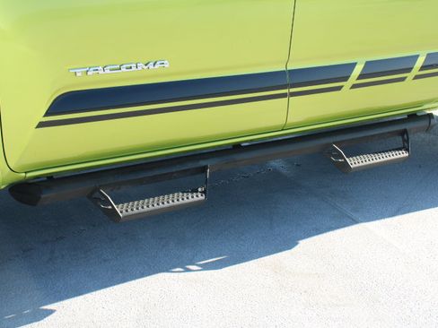 Certified 2023 Toyota Tacoma TRD Sport image 12