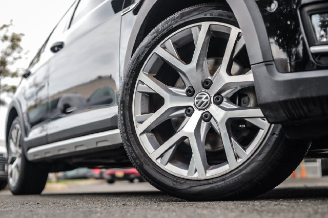 Used 2019 Volkswagen Golf Alltrack SE AWD/4WD image 17