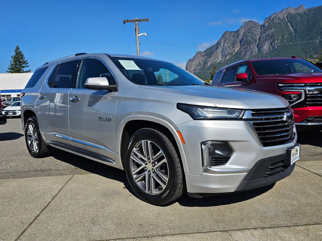 Used 2022 Chevrolet Traverse High Country AWD/4WD image 3