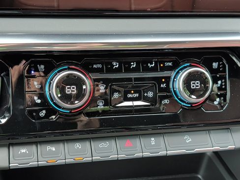 New 2026 GMC Sierra 1500 Denali Ultimate AWD/4WD image 28