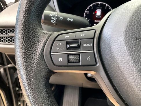 Used 2024 Honda HR-V LX image 23