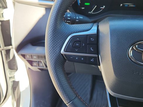 Certified 2022 Toyota Sienna XSE AWD/4WD image 16