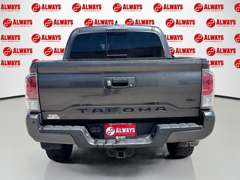 Used 2020 Toyota Tacoma TRD Sport w/ Technology Package RWD image 7