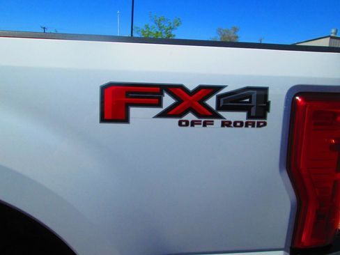 Used 2019 Ford F250 XL w/ XL Value Package AWD/4WD image 14