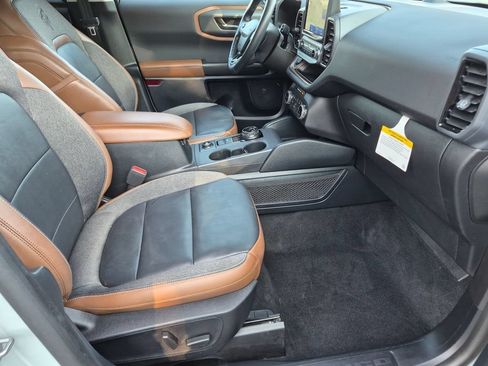 Used 2022 Ford Bronco Sport Outer Banks w/ Tech Package AWD/4WD image 26