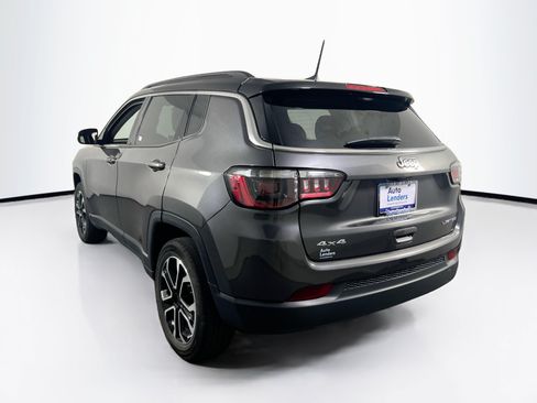 Used 2022 Jeep Compass Limited AWD/4WD image 7