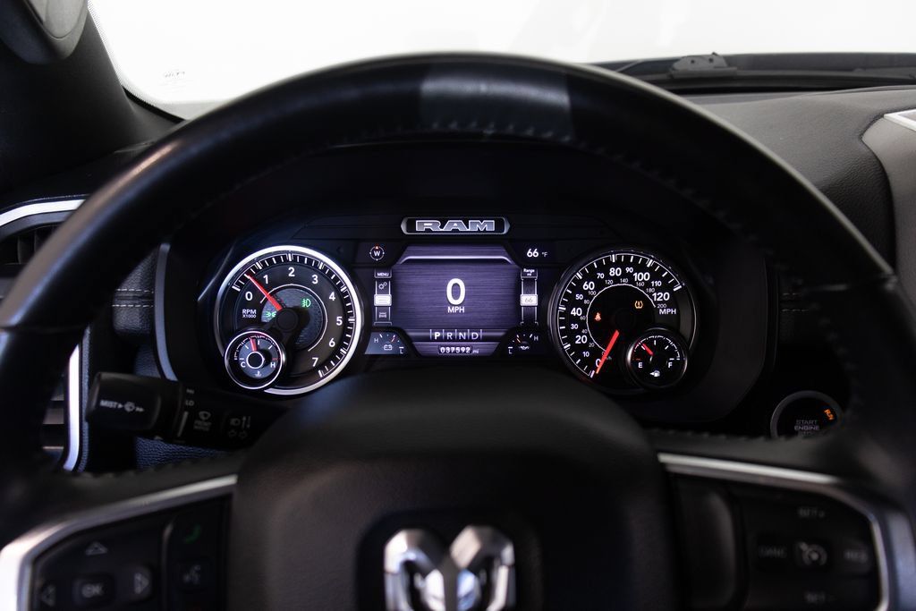 Used 2023 RAM 1500 Laramie AWD/4WD image 28