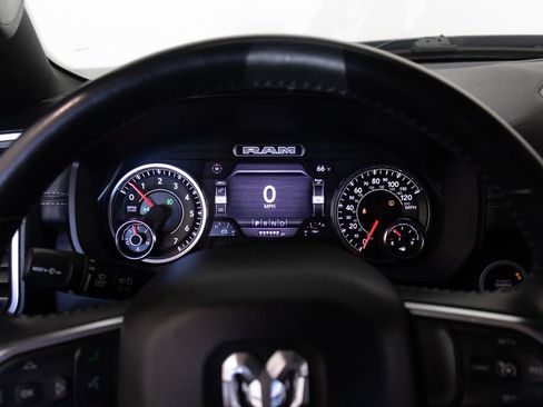 Used 2023 RAM 1500 Laramie AWD/4WD image 28