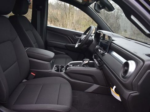 New 2026 Chevrolet Colorado LT image 13