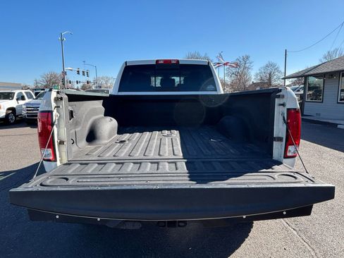 Used 2017 RAM 2500 Laramie AWD/4WD image 11