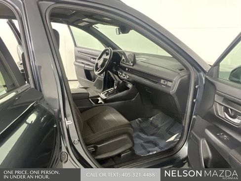 Used 2023 Honda CR-V Sport image 14