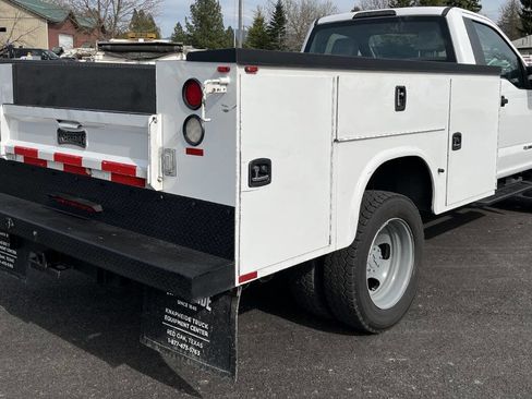 Used 2017 Ford F450 XL image 5