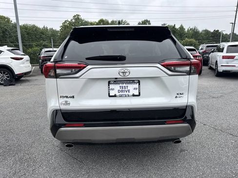 Used 2025 Toyota RAV4 XSE AWD/4WD image 6