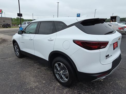 Used 2025 Chevrolet Blazer LT AWD/4WD image 6
