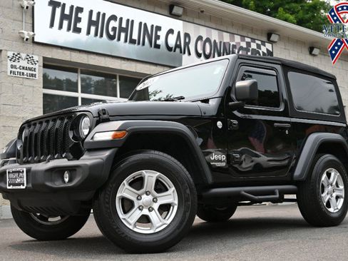 Used 2018 Jeep Wrangler Sport AWD/4WD image 1