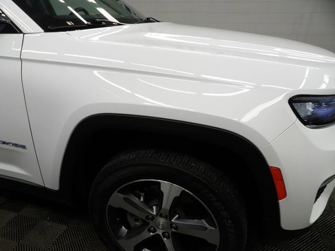 Used 2022 Jeep Grand Cherokee Limited 4xe AWD/4WD image 29