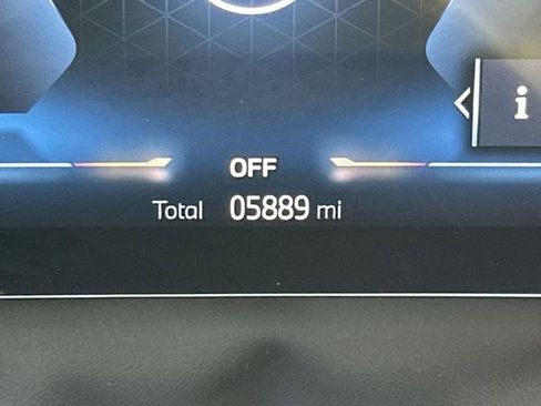 Certified 2025 BMW X3 xDrive30i w/ Premium Package image 29