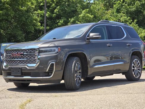 Used 2020 GMC Acadia Denali w/ Denali Ultimate Package AWD/4WD image 15
