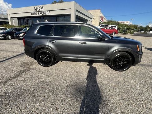 Used 2021 Kia Telluride SX FWD image 26