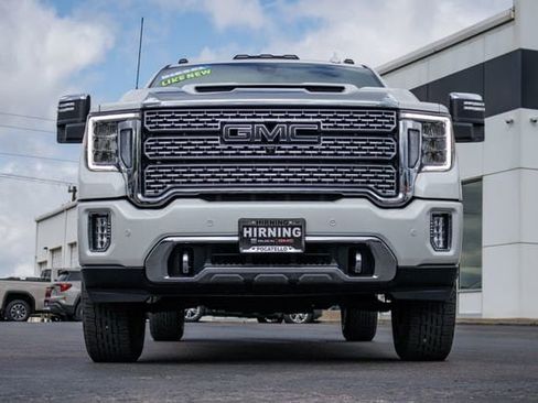 Used 2021 GMC Sierra 3500 Denali w/ Denali Ultimate Package AWD/4WD image 33