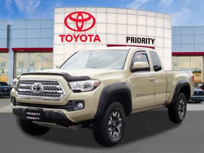 Used 2017 Toyota Tacoma TRD Off-Road w/ Tow Package