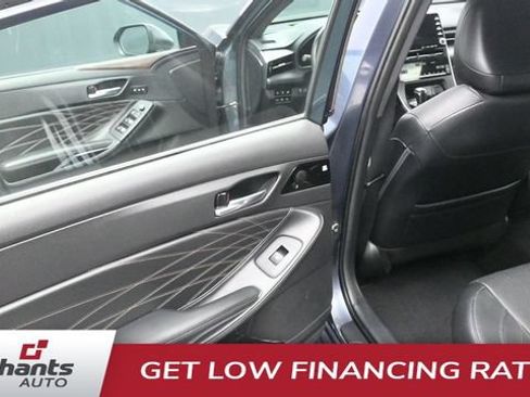 Used 2022 Toyota Avalon Limited w/ Advanced Safety Package FWD image 23