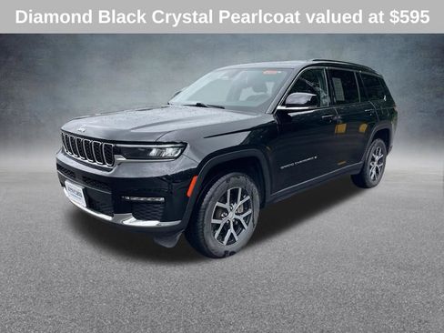 Used 2023 Jeep Grand Cherokee L Limited AWD/4WD image 3