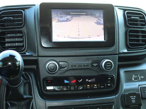 Used 2024 RAM ProMaster 1500 w/ Convenience Group image 17