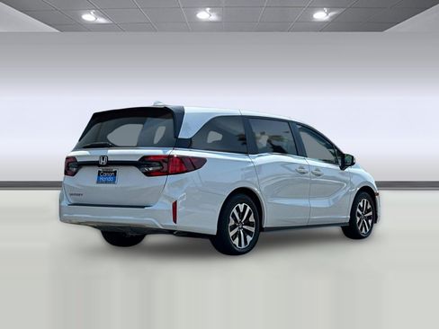New 2026 Honda Odyssey EX-L image 8