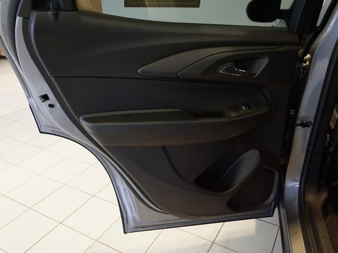 Certified 2025 Chevrolet TrailBlazer LS w/ LS Convenience Package image 25