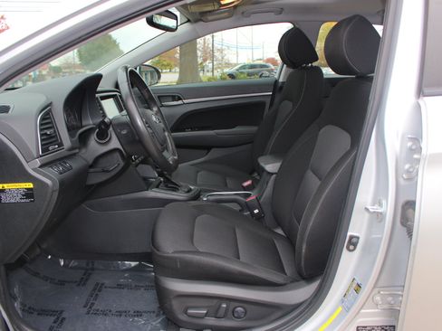 Used 2017 Hyundai Elantra Value Edition image 15