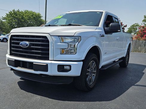 Used 2016 Ford F150 XLT w/ Equipment Group 302A Luxury AWD/4WD image 4
