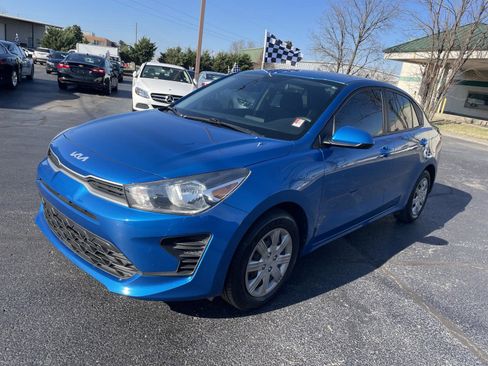 Used 2022 Kia Rio S image 2